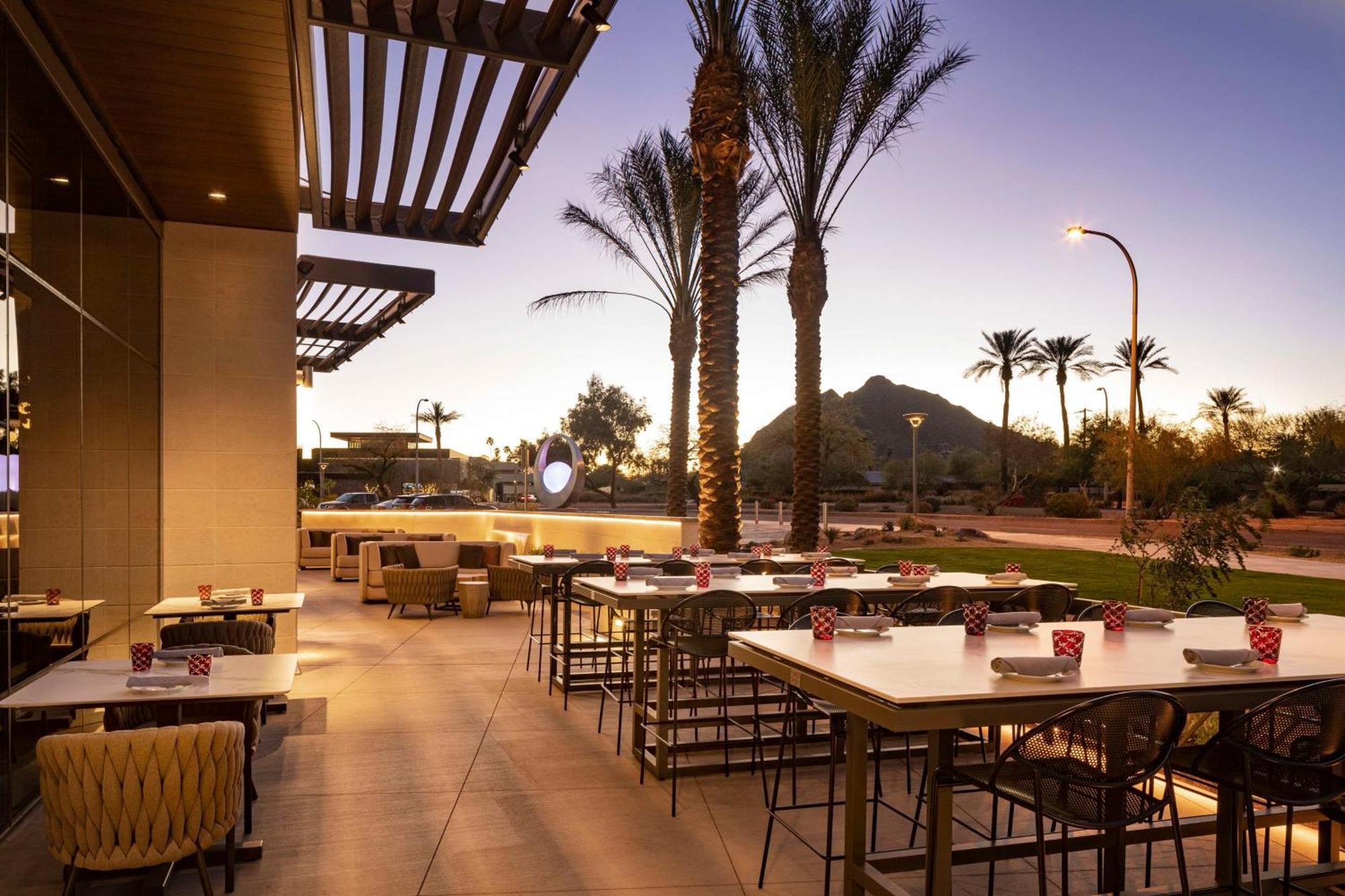 Caesars Republic Scottsdale, A Hilton Hotel Екстериор снимка