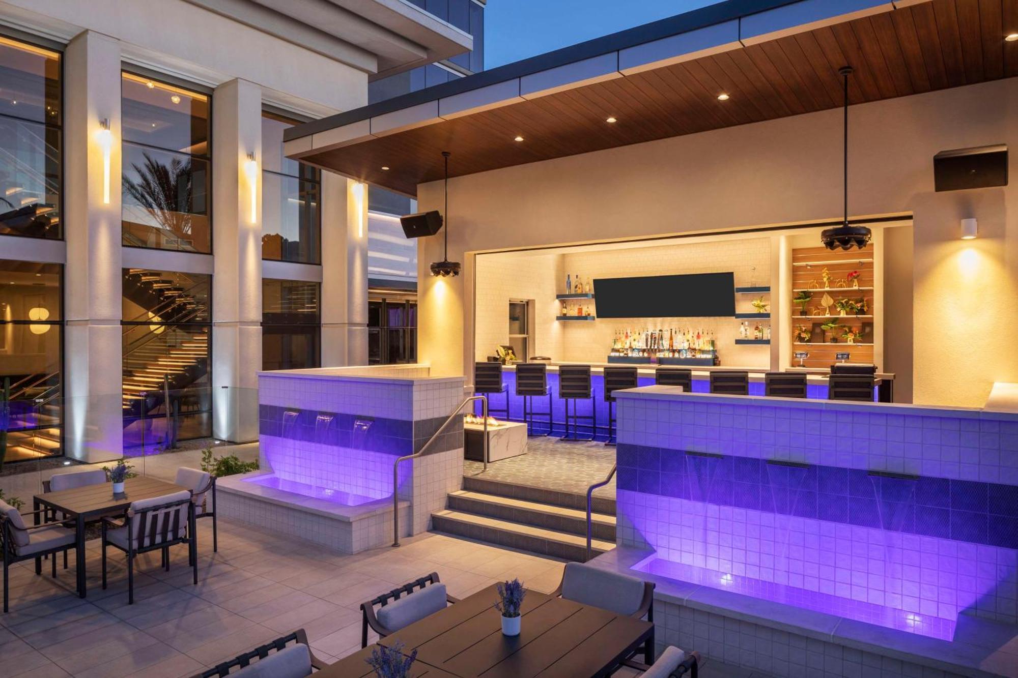 Caesars Republic Scottsdale, A Hilton Hotel Екстериор снимка