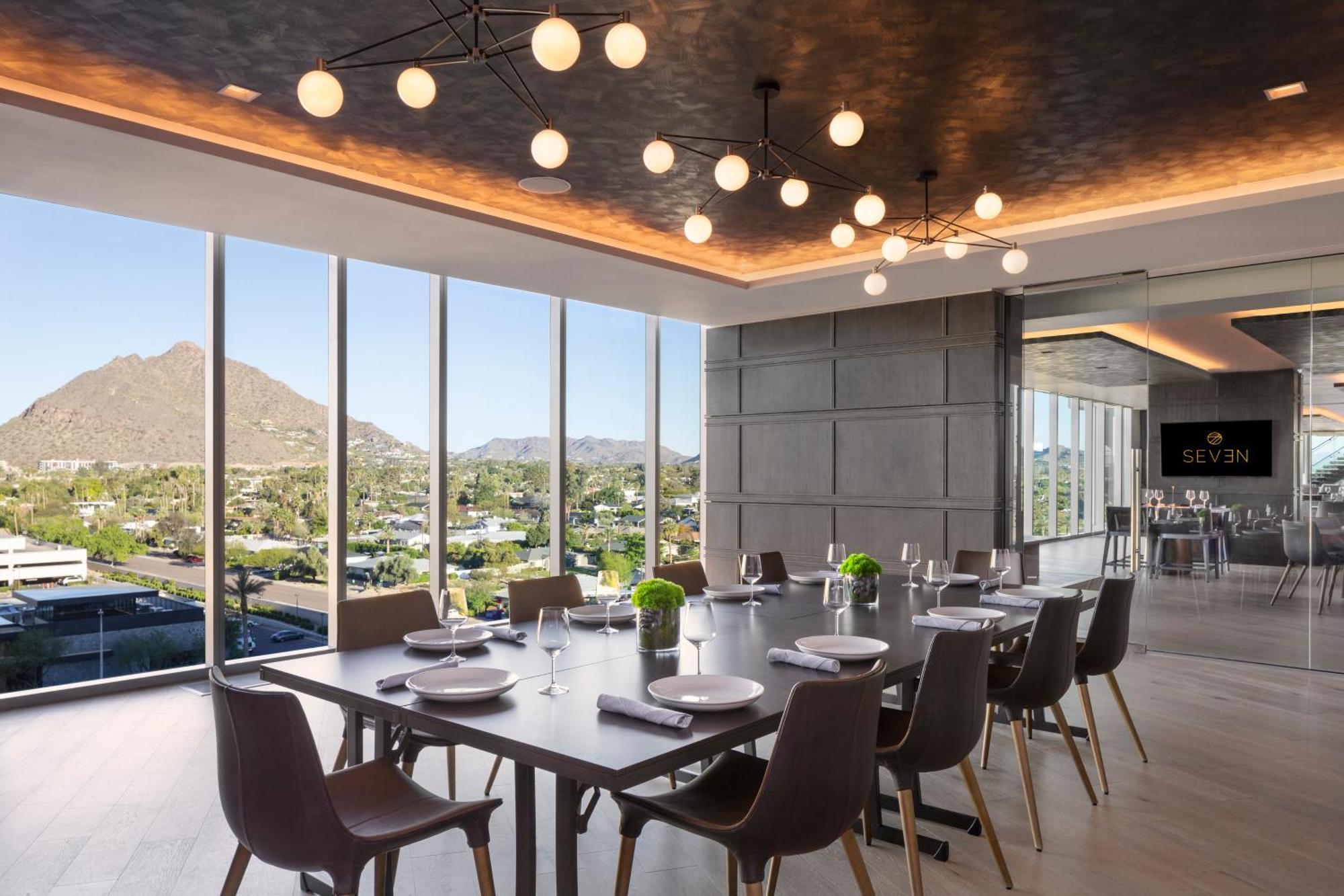 Caesars Republic Scottsdale, A Hilton Hotel Екстериор снимка